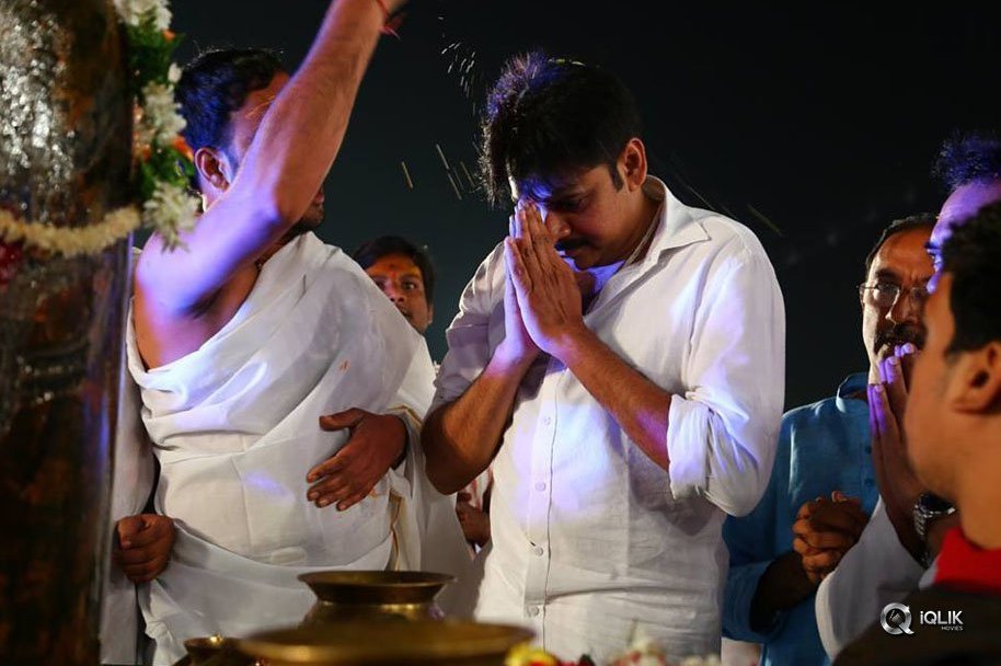Pawan-Kalyan-At-Koti-Deepotsavam